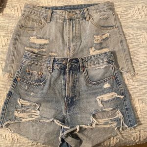 Denim distressed shorts Size 4